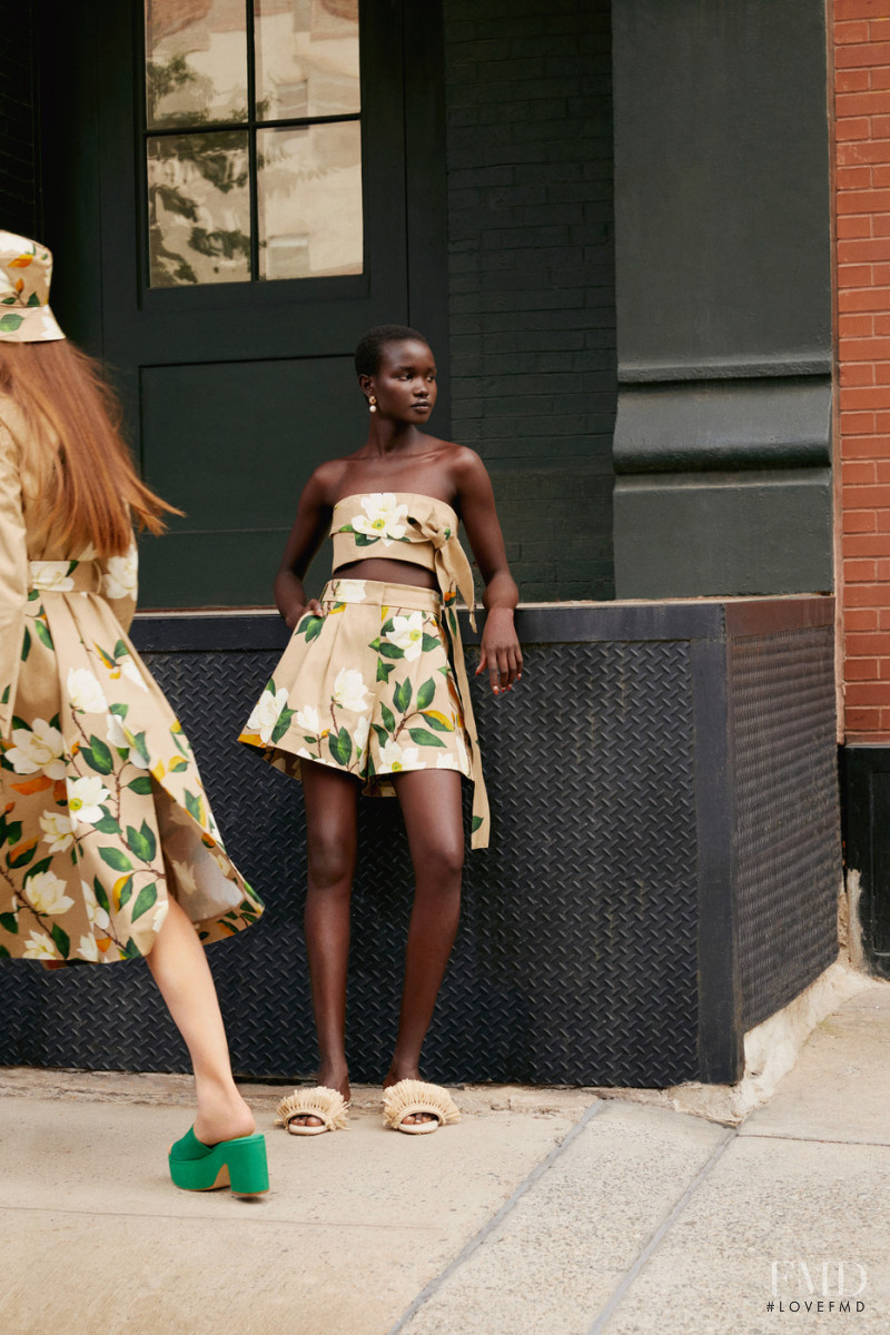 Oscar de la Renta lookbook for Spring/Summer 2022