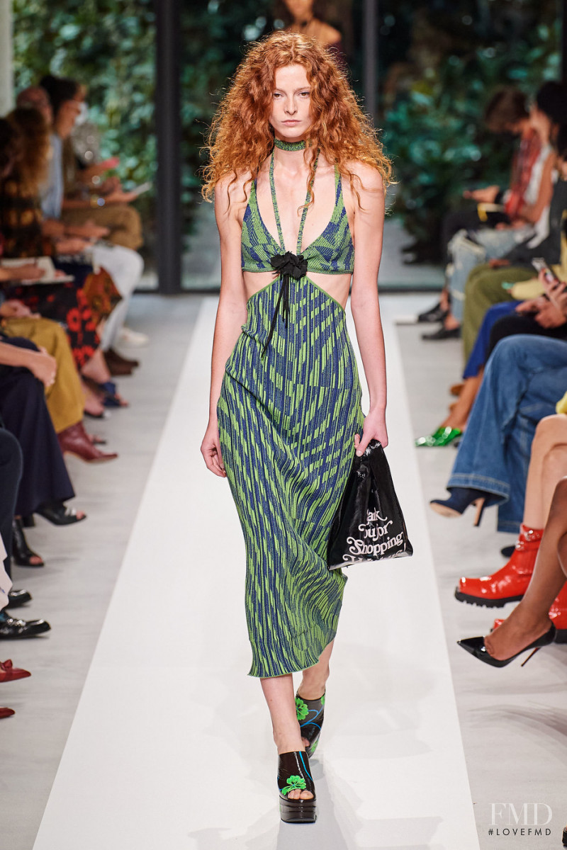 Clementine Balcaen featured in  the Philosophy di Lorenzo Serafini fashion show for Spring/Summer 2022