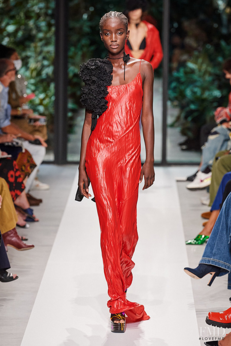 Maty Fall Diba featured in  the Philosophy di Lorenzo Serafini fashion show for Spring/Summer 2022