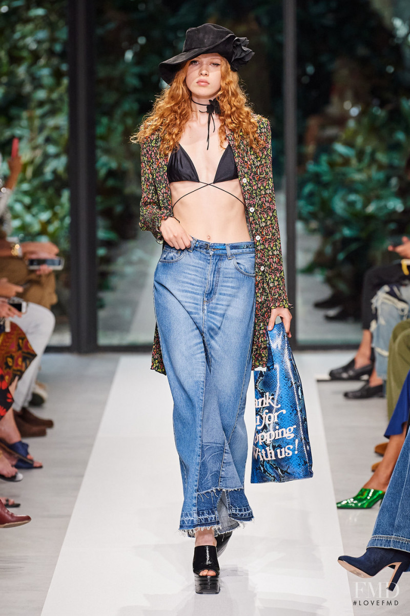 Livia Walters featured in  the Philosophy di Lorenzo Serafini fashion show for Spring/Summer 2022