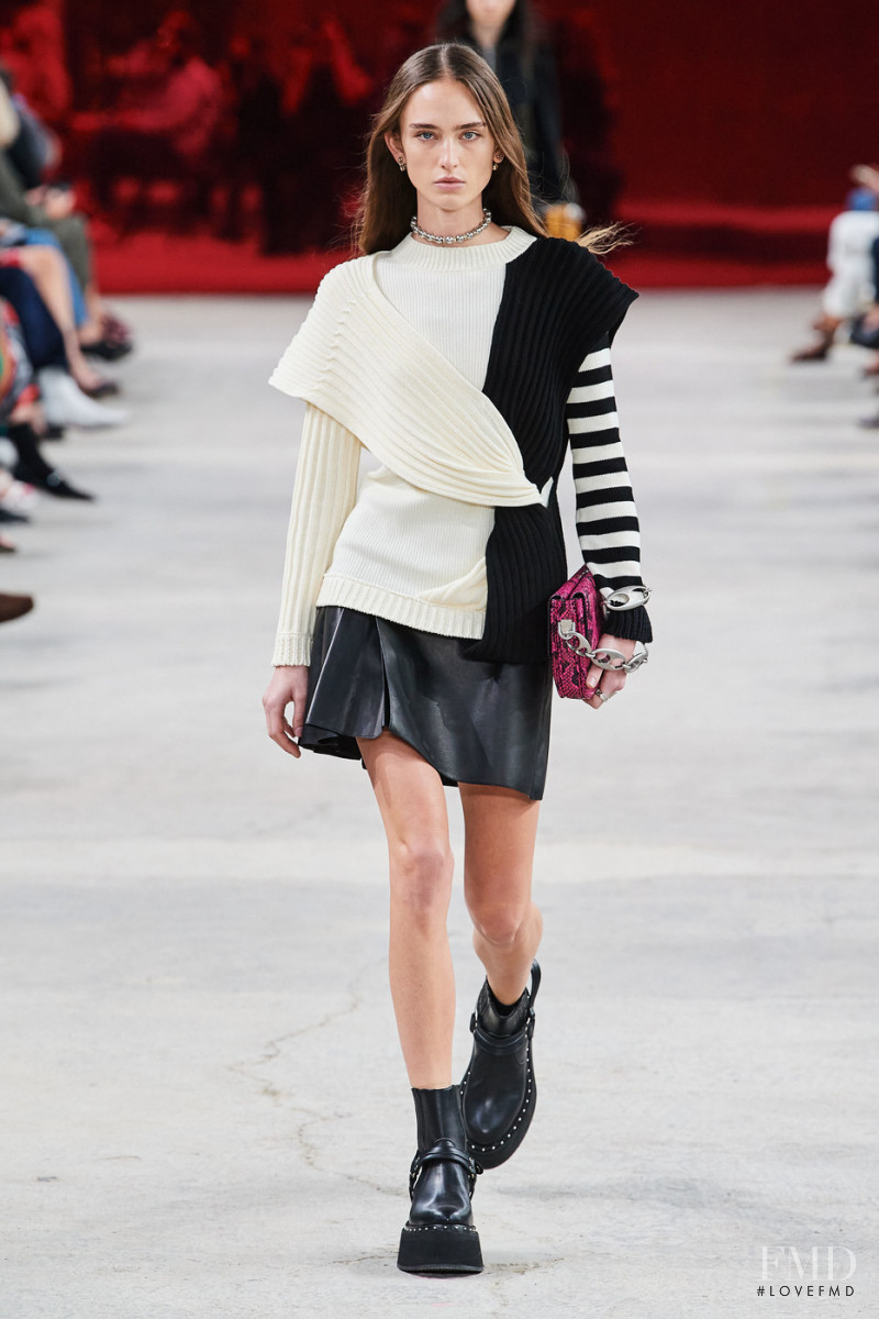 Claire Delozier featured in  the Ports 1961 fashion show for Spring/Summer 2023