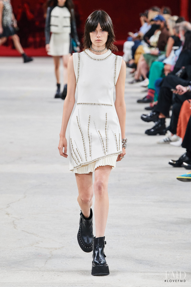 Julie Topsy featured in  the Ports 1961 fashion show for Spring/Summer 2023