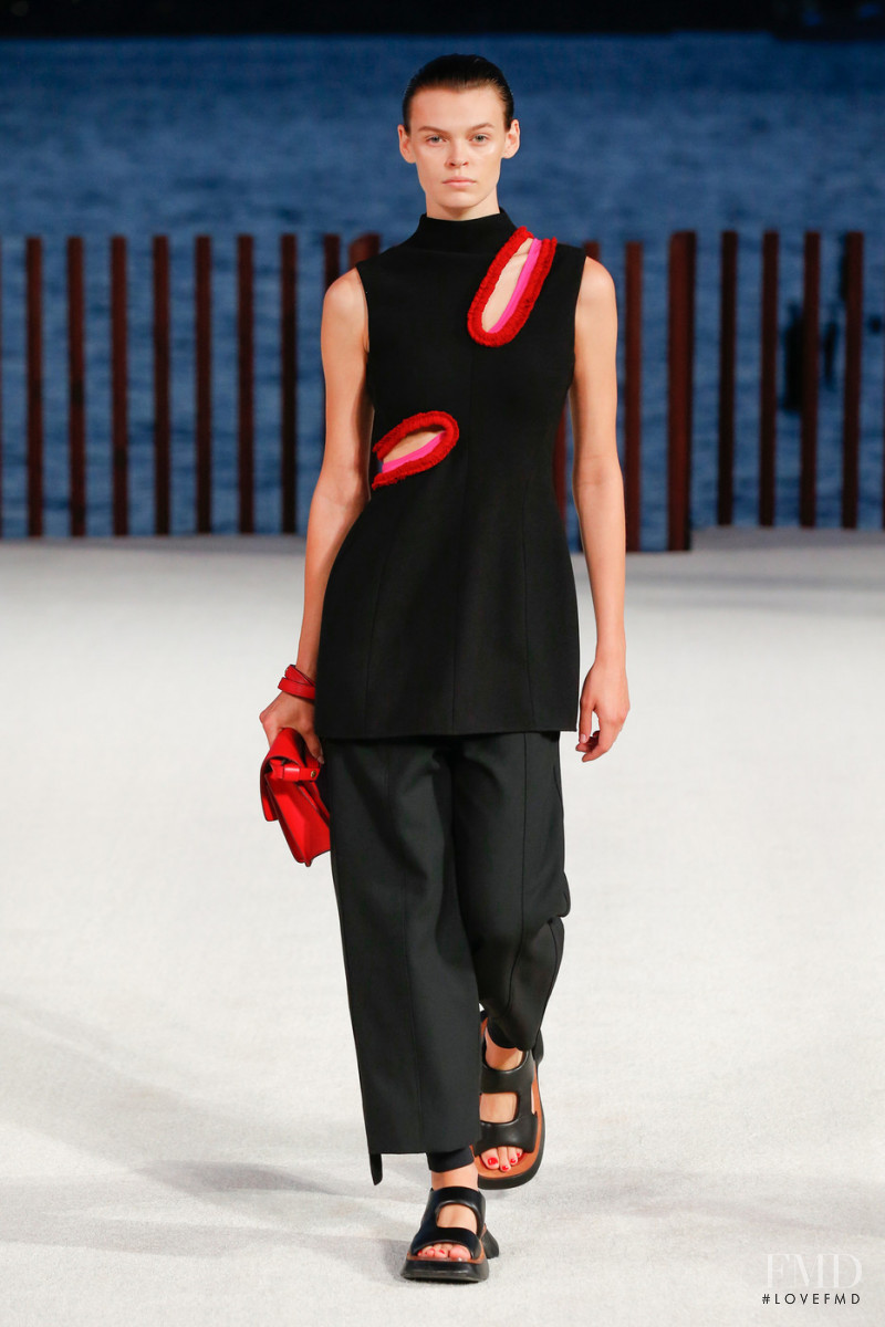 Cara Taylor featured in  the Proenza Schouler fashion show for Spring/Summer 2022