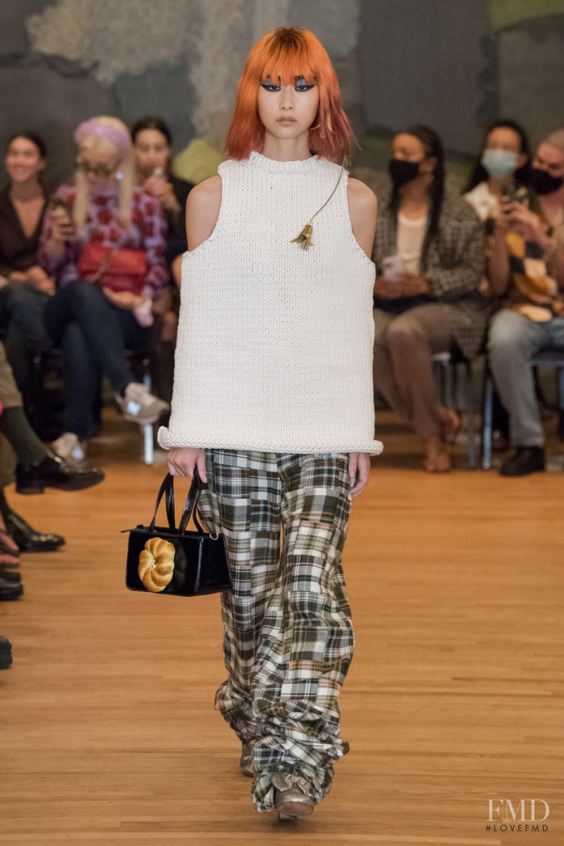 Puppets and Puppets fashion show for Spring/Summer 2022