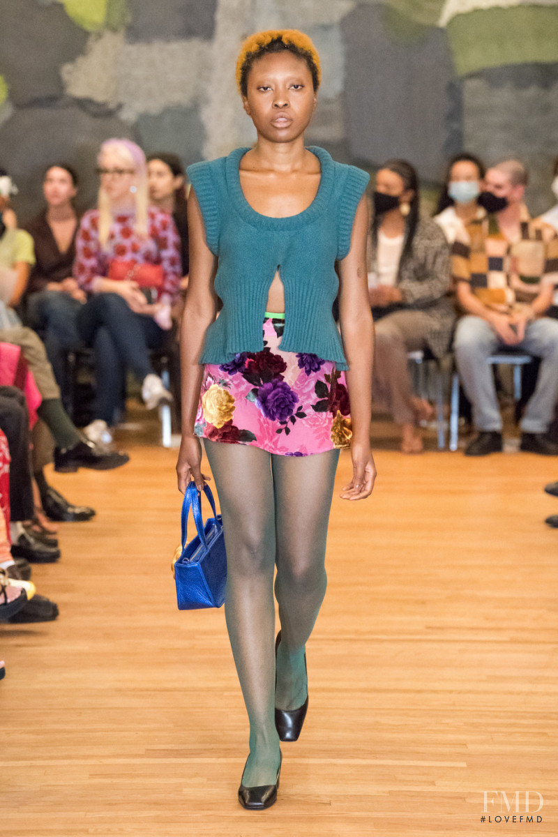 Puppets and Puppets fashion show for Spring/Summer 2022
