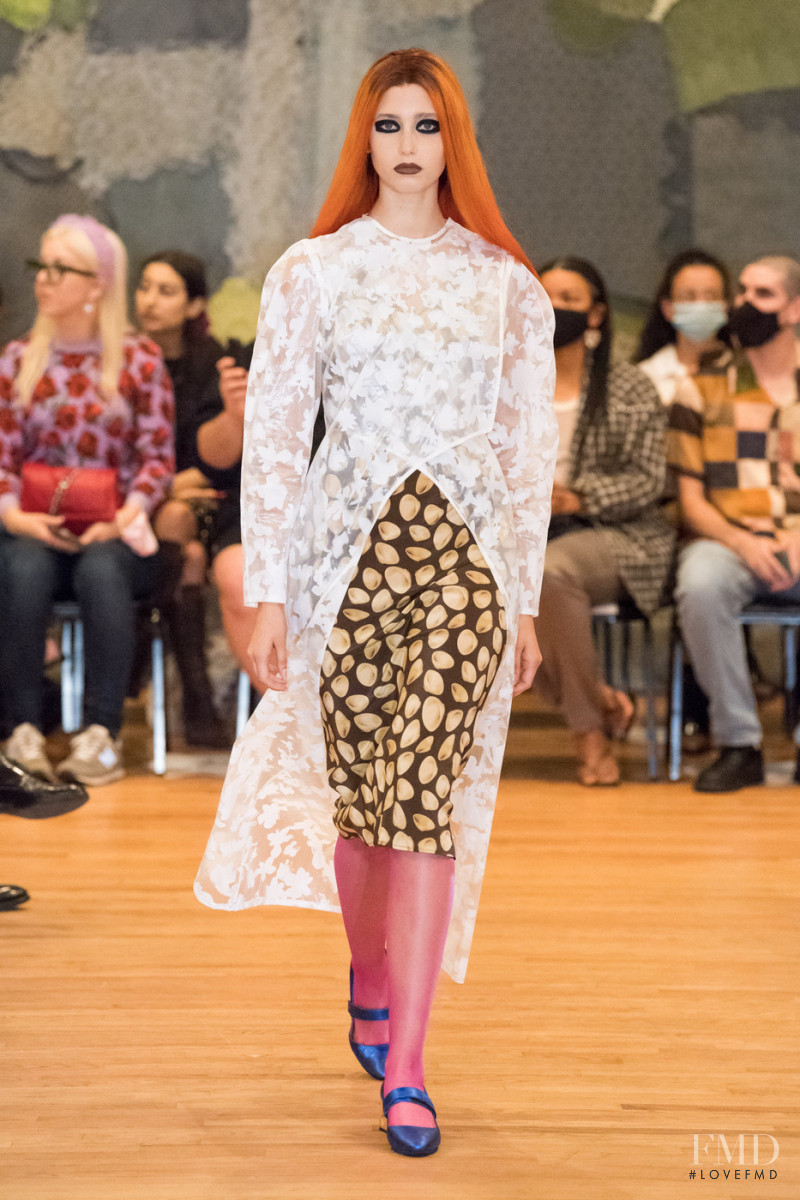 Puppets and Puppets fashion show for Spring/Summer 2022