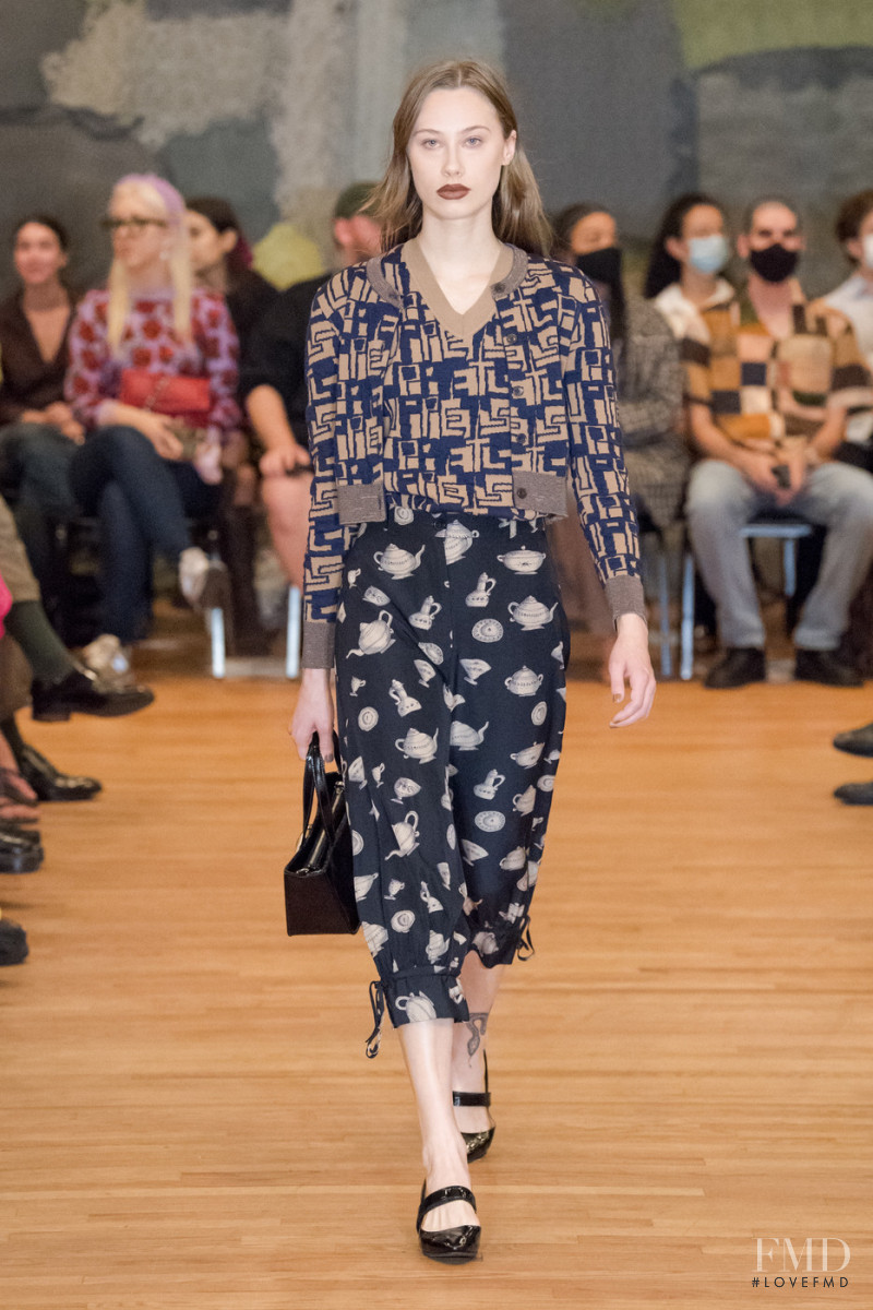 Puppets and Puppets fashion show for Spring/Summer 2022
