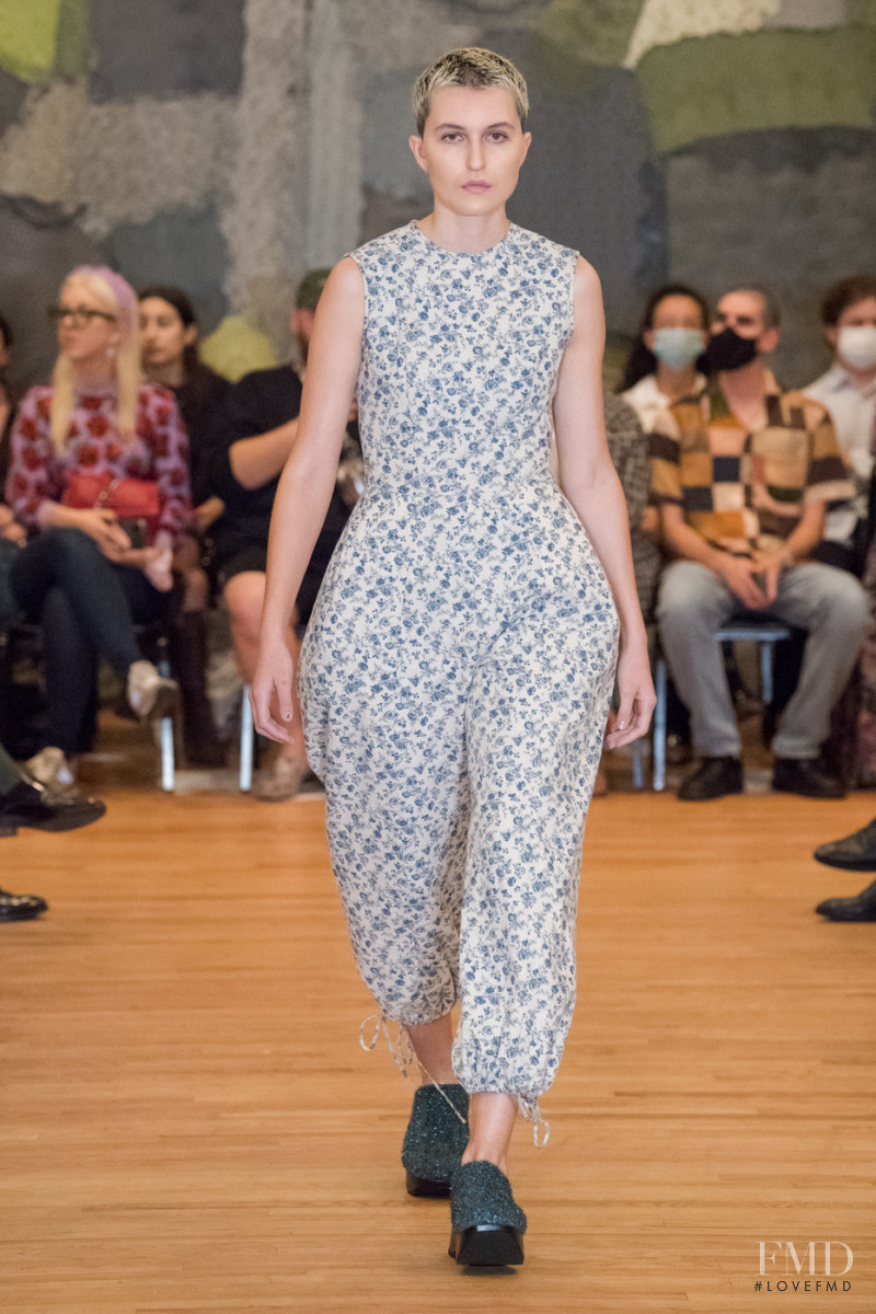 Puppets and Puppets fashion show for Spring/Summer 2022