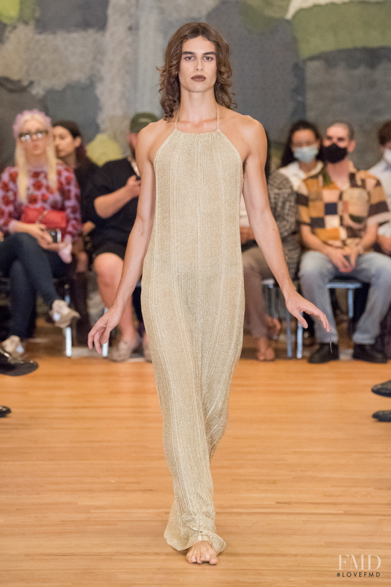 Puppets and Puppets fashion show for Spring/Summer 2022