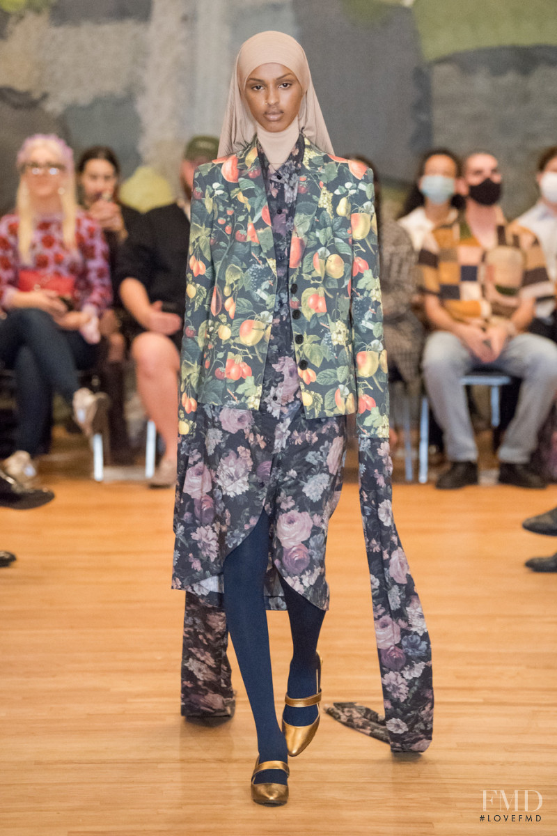 Puppets and Puppets fashion show for Spring/Summer 2022