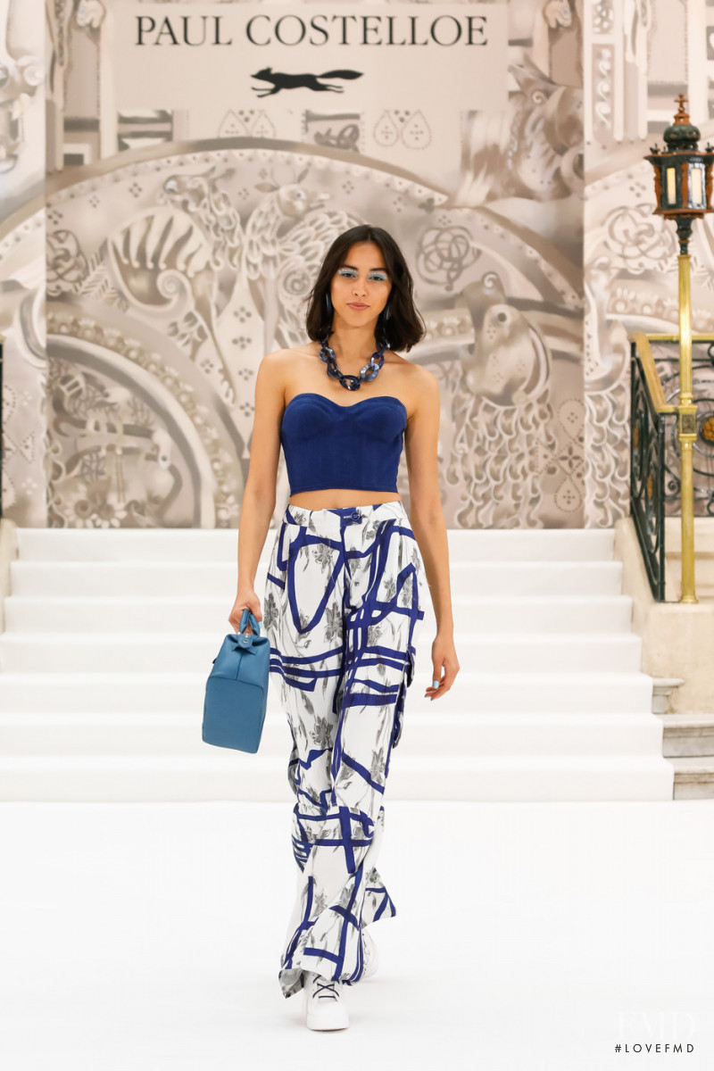 Paul Costelloe fashion show for Spring/Summer 2022