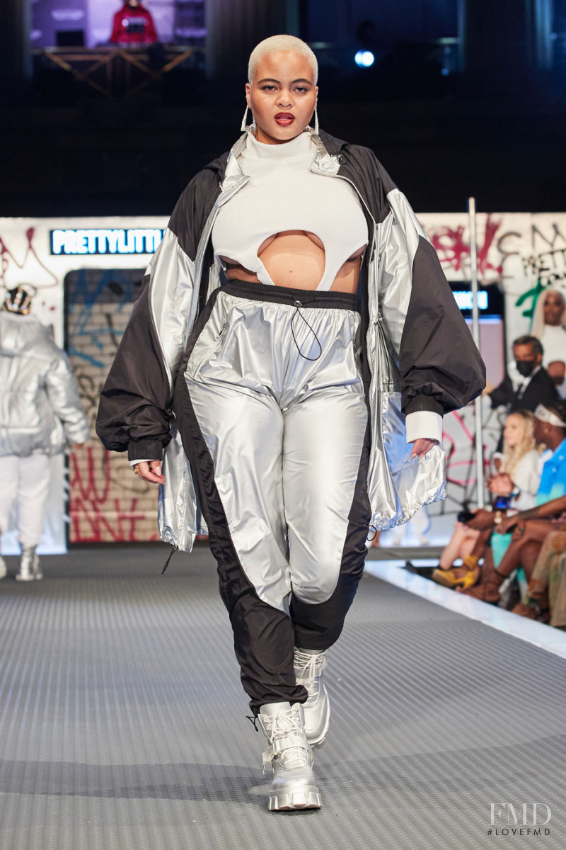 PrettyLittleThing fashion show for Spring/Summer 2022