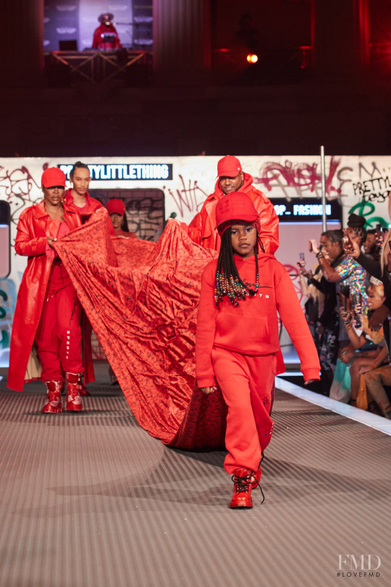 PrettyLittleThing fashion show for Spring/Summer 2022