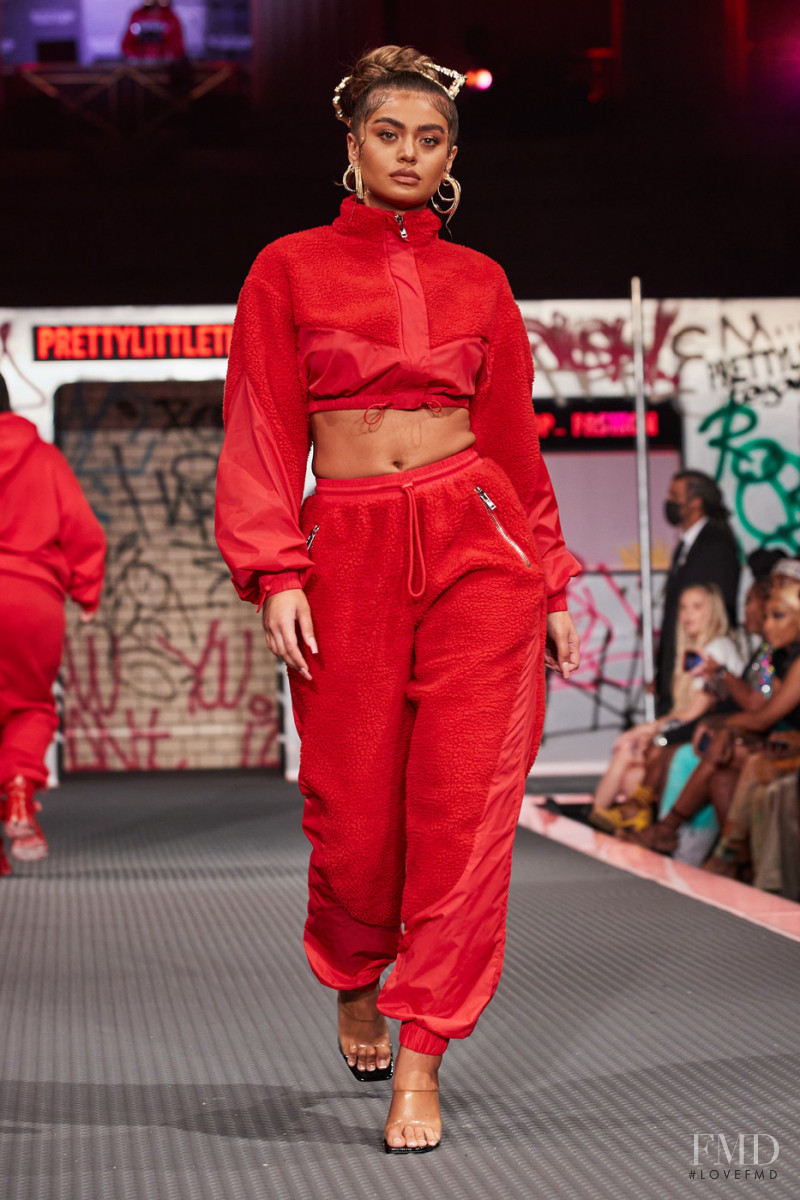 PrettyLittleThing fashion show for Spring/Summer 2022