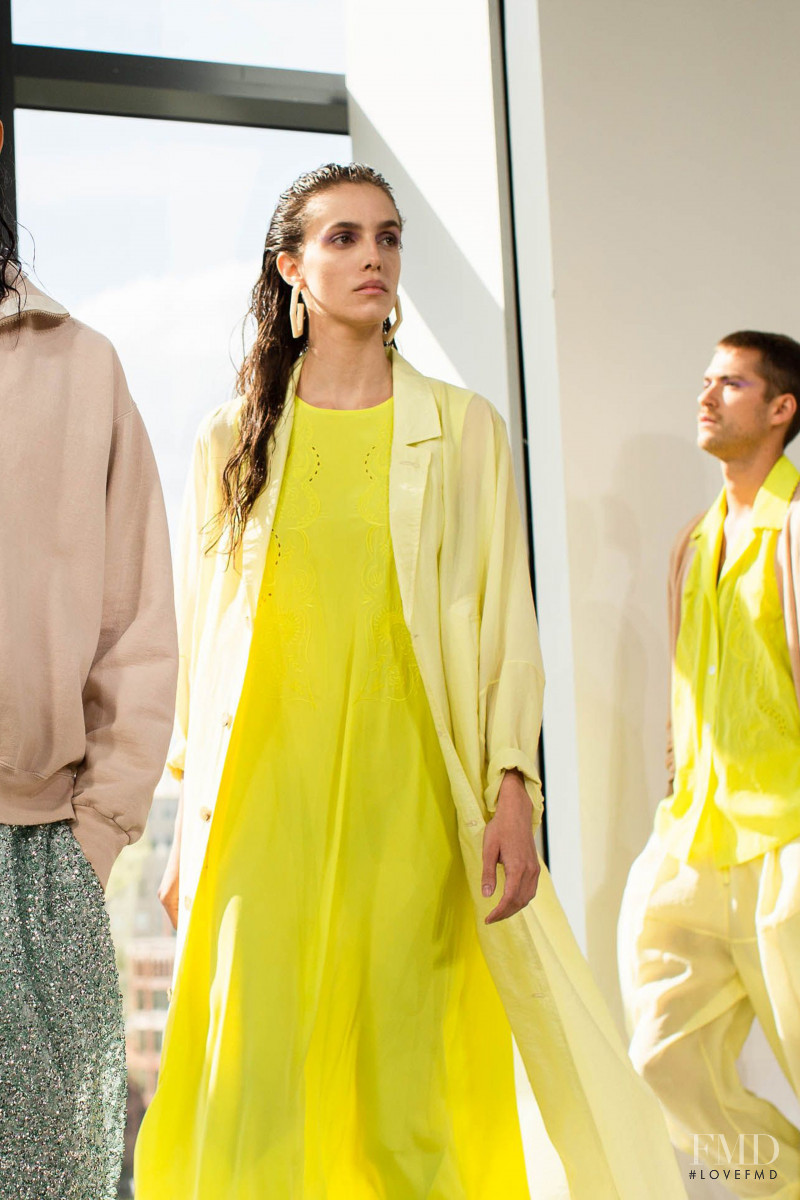 Rachel Comey fashion show for Spring/Summer 2022