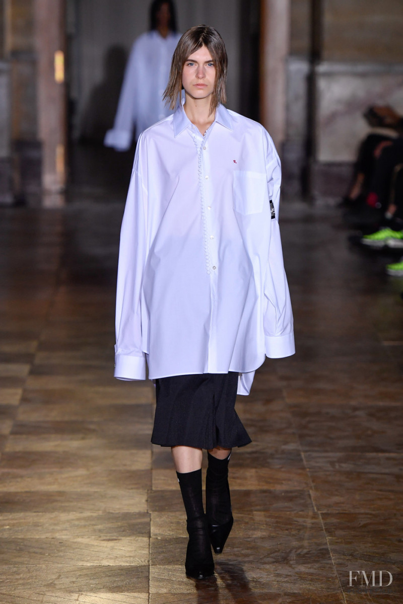 Merel Roggeveen featured in  the Raf Simons fashion show for Spring/Summer 2022