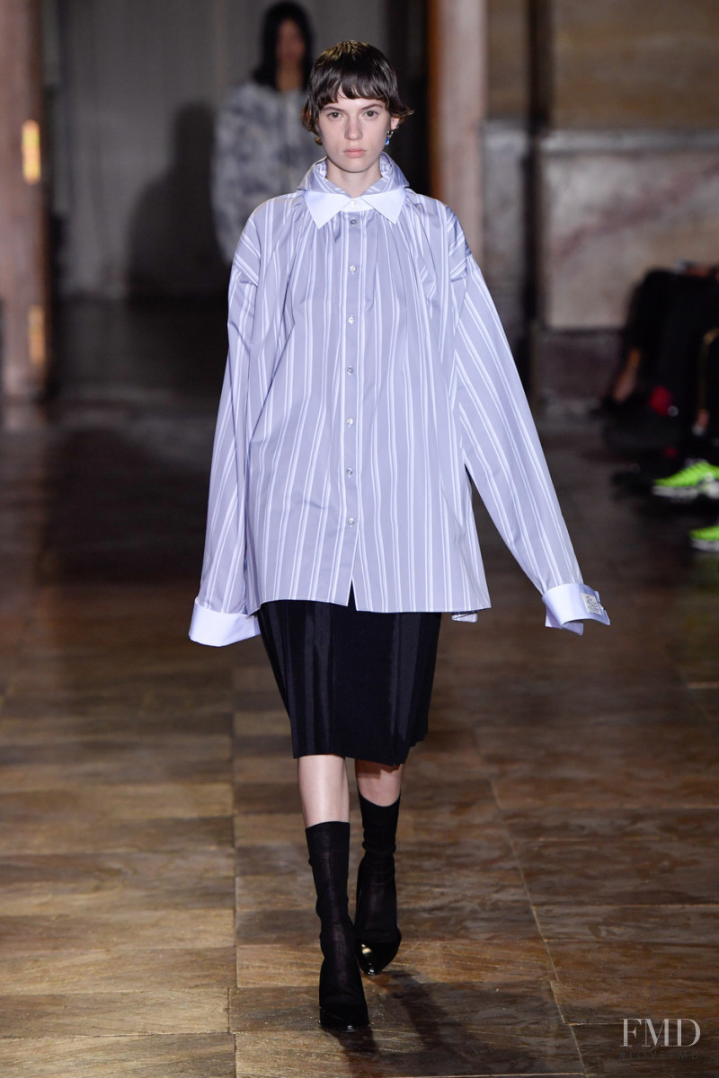 Kristy Ponomar featured in  the Raf Simons fashion show for Spring/Summer 2022
