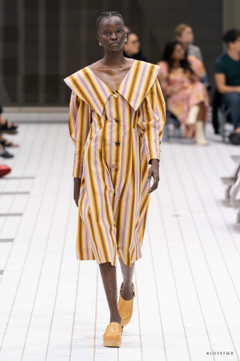 Rejina Pyo fashion show for Spring/Summer 2022