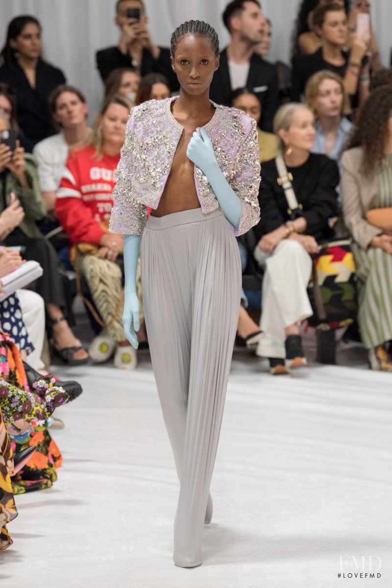 Richard Quinn fashion show for Spring/Summer 2022
