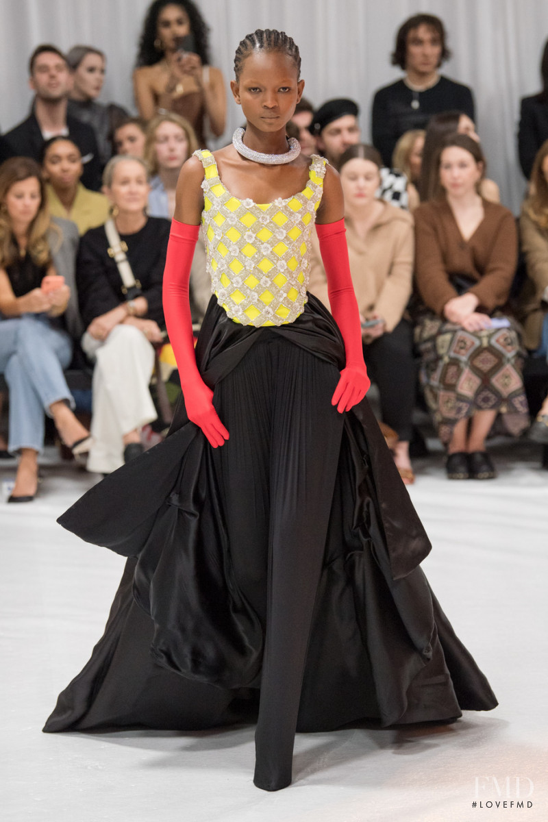 Richard Quinn fashion show for Spring/Summer 2022