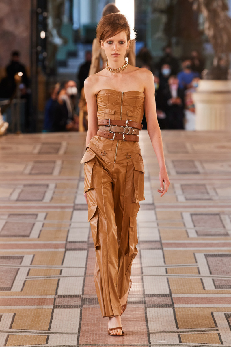 Kornelia Korpusinska featured in  the Rokh fashion show for Spring/Summer 2022