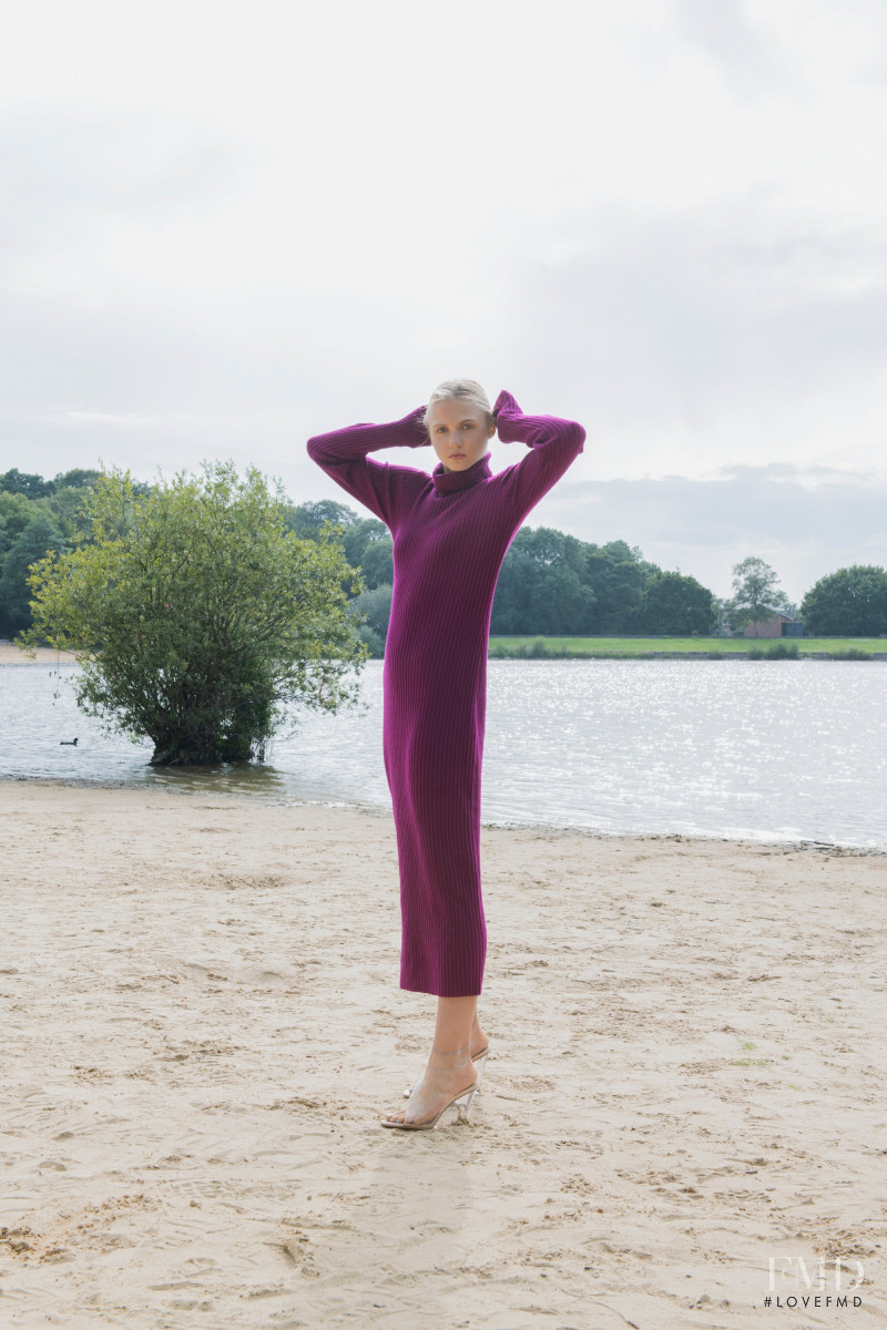 Rue Agthonis lookbook for Spring/Summer 2022