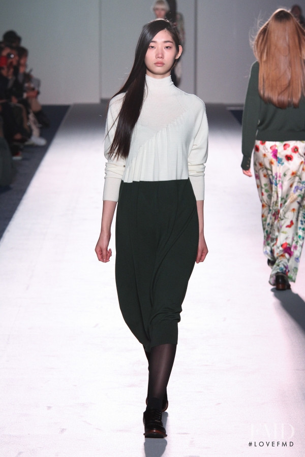 support surface fashion show for Autumn/Winter 2017