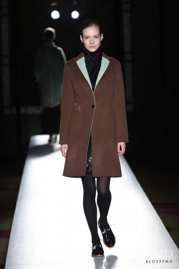 support surface fashion show for Autumn/Winter 2015