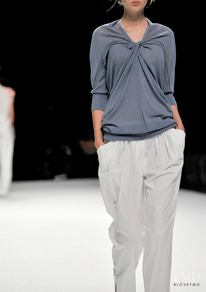 support surface fashion show for Spring/Summer 2013