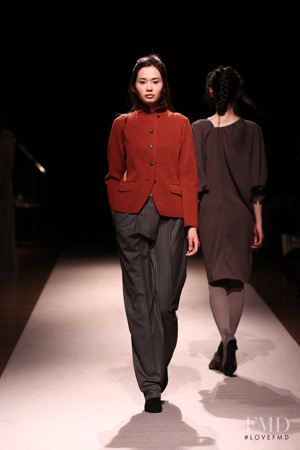 support surface fashion show for Autumn/Winter 2012