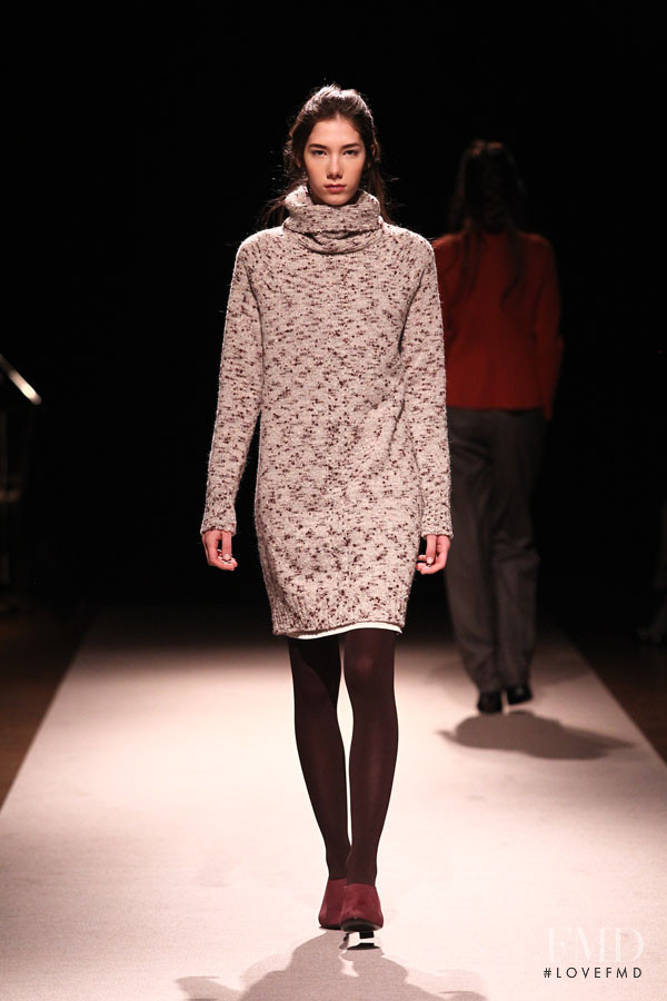 support surface fashion show for Autumn/Winter 2012