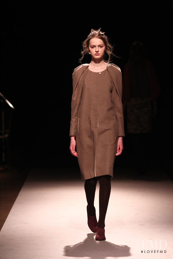 support surface fashion show for Autumn/Winter 2012