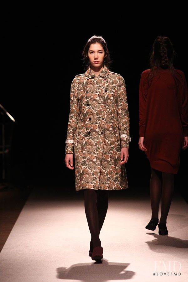 support surface fashion show for Autumn/Winter 2012