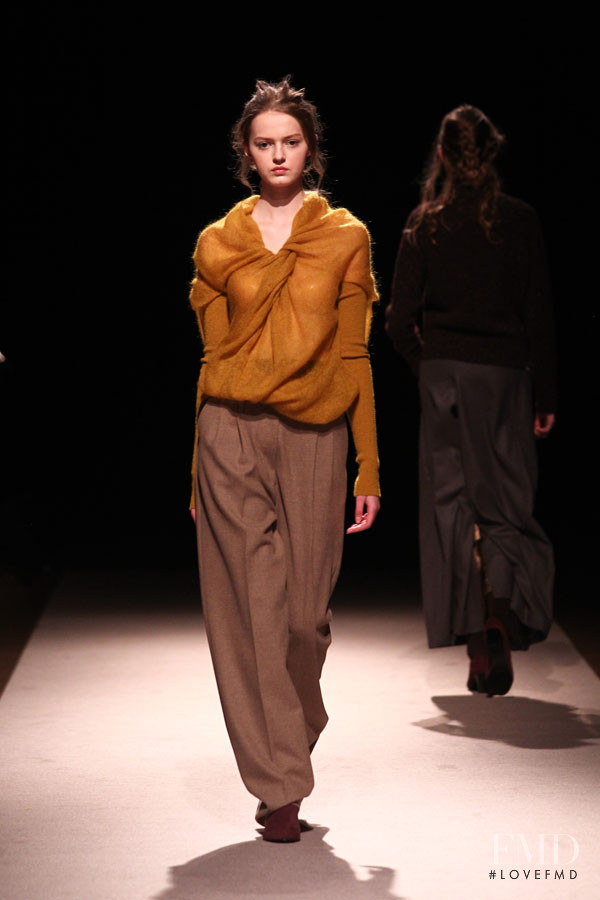 support surface fashion show for Autumn/Winter 2012