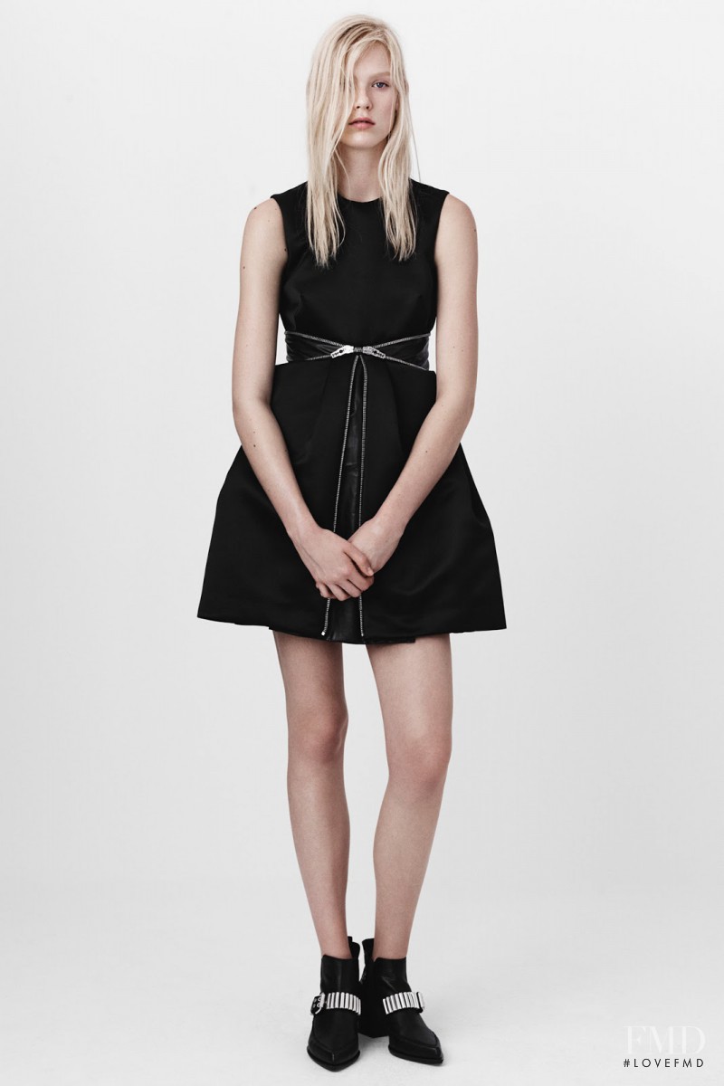 Charlene Hoegger featured in  the McQ Alexander McQueen fashion show for Resort 2015