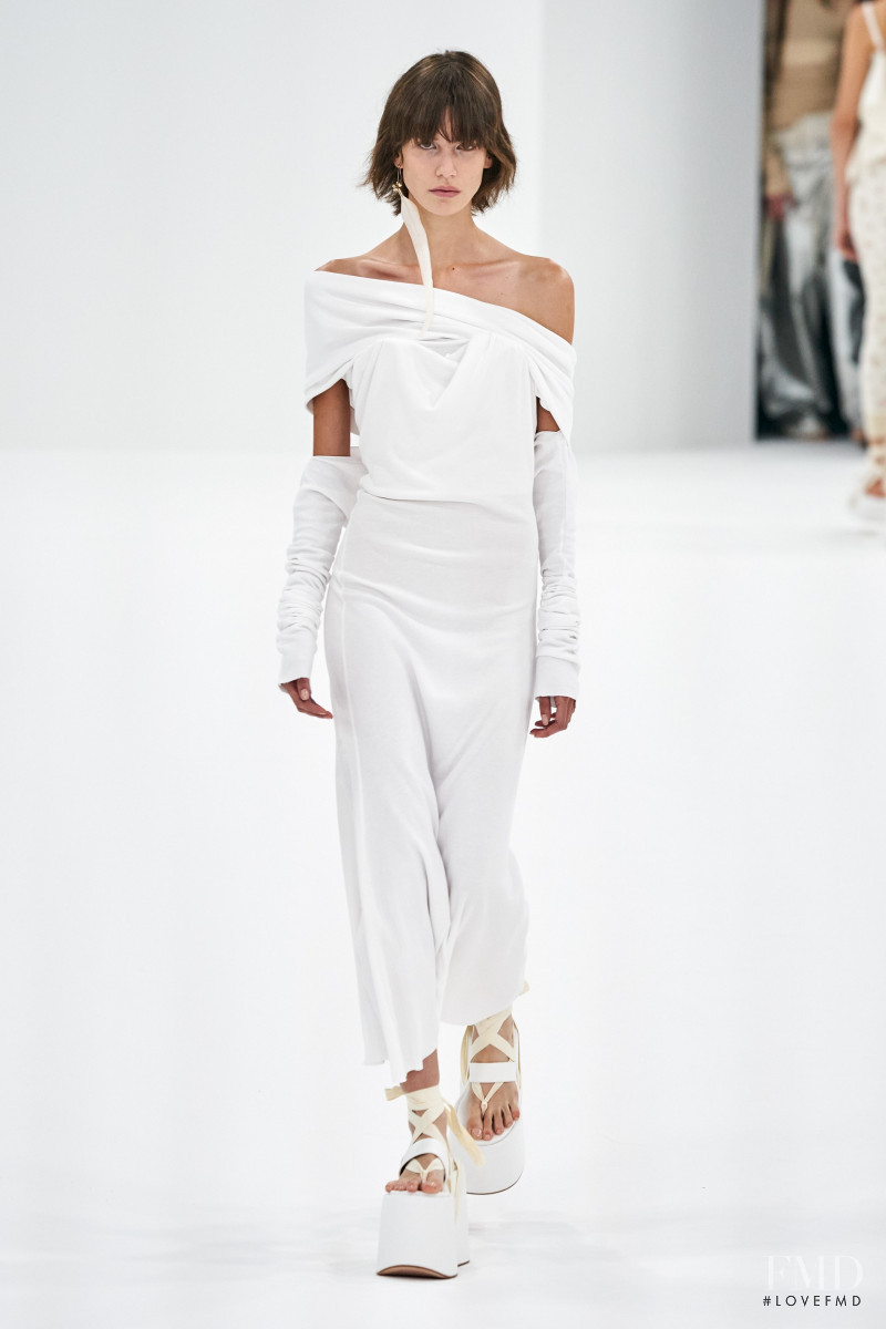 Maria Pena featured in  the Sportmax fashion show for Spring/Summer 2022