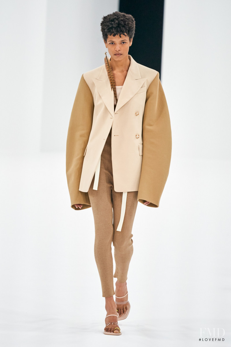 Laiza de Moura featured in  the Sportmax fashion show for Spring/Summer 2022