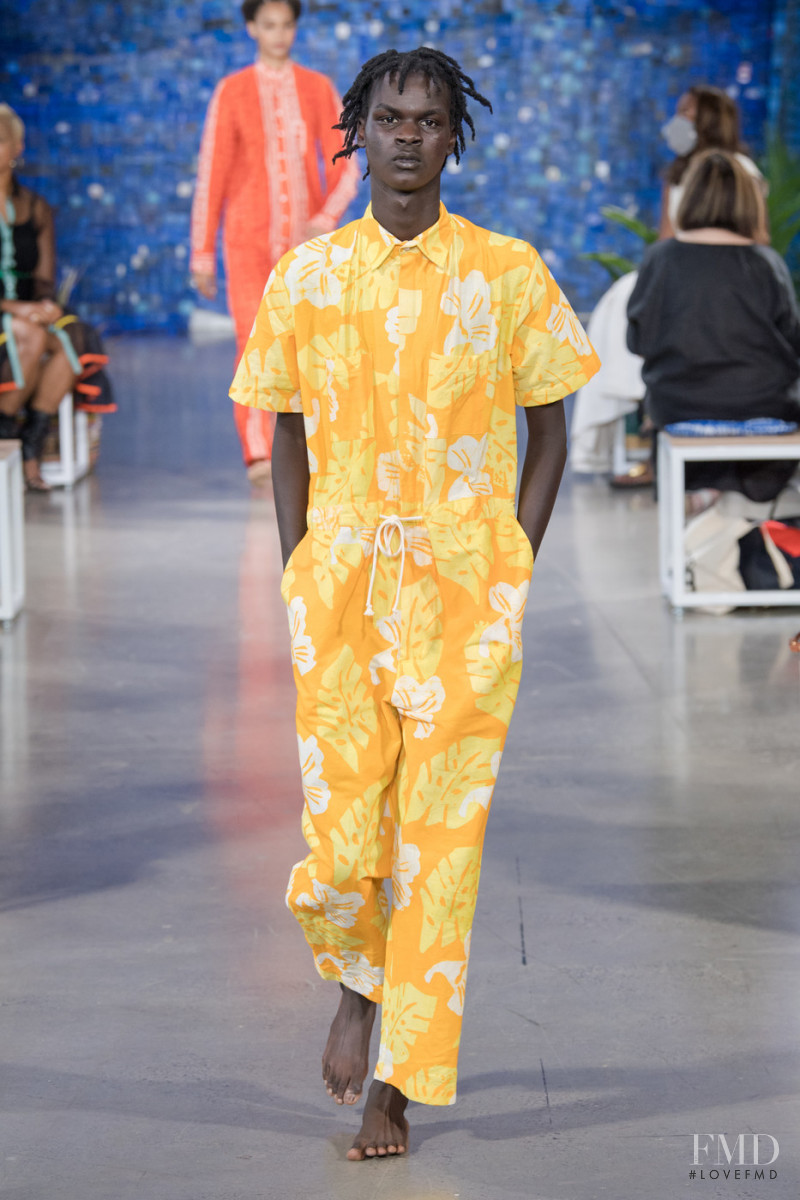 Studio 189 fashion show for Spring/Summer 2022