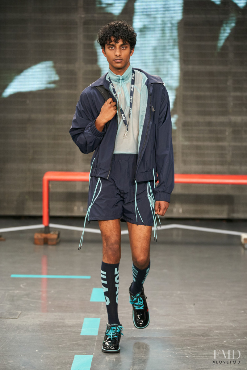 Saul Nash fashion show for Spring/Summer 2022