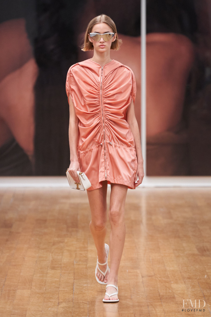 Quinn Elin Mora featured in  the Tod\'s fashion show for Spring/Summer 2022