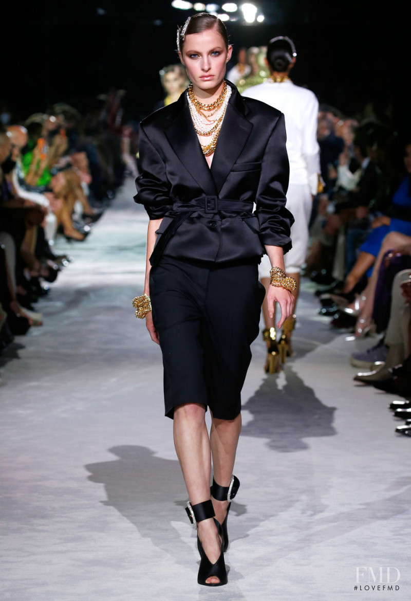 Felice Noordhoff featured in  the Tom Ford fashion show for Spring/Summer 2022