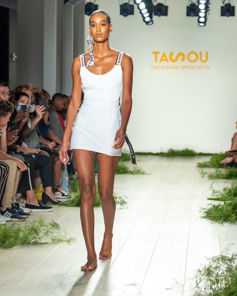 TASOU - The Athletic Side Of Us fashion show for Spring/Summer 2022