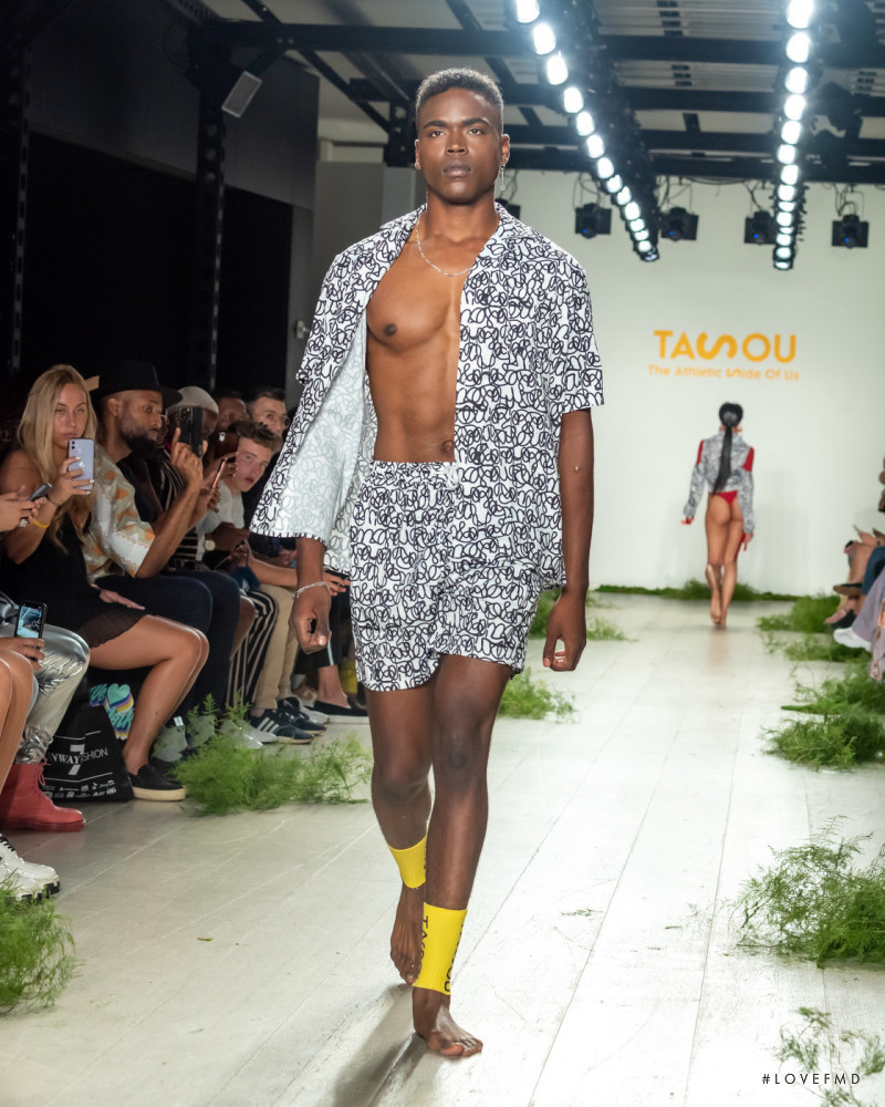 TASOU - The Athletic Side Of Us fashion show for Spring/Summer 2022