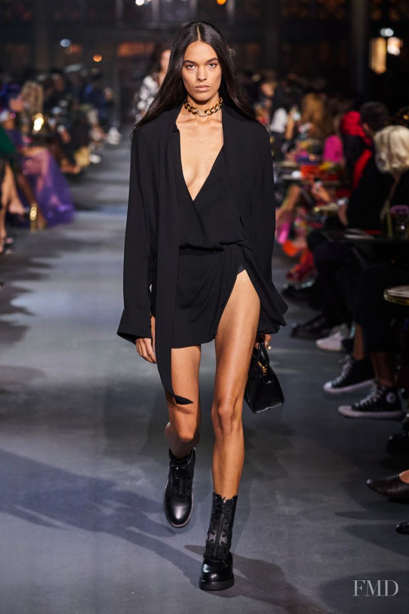 Grace Valentine featured in  the Valentino fashion show for Spring/Summer 2022