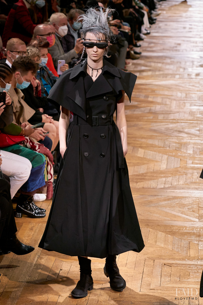 Yohji Yamamoto fashion show for Spring/Summer 2022