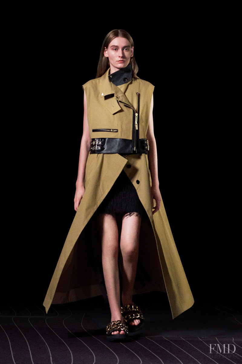 Sacai fashion show for Spring/Summer 2022