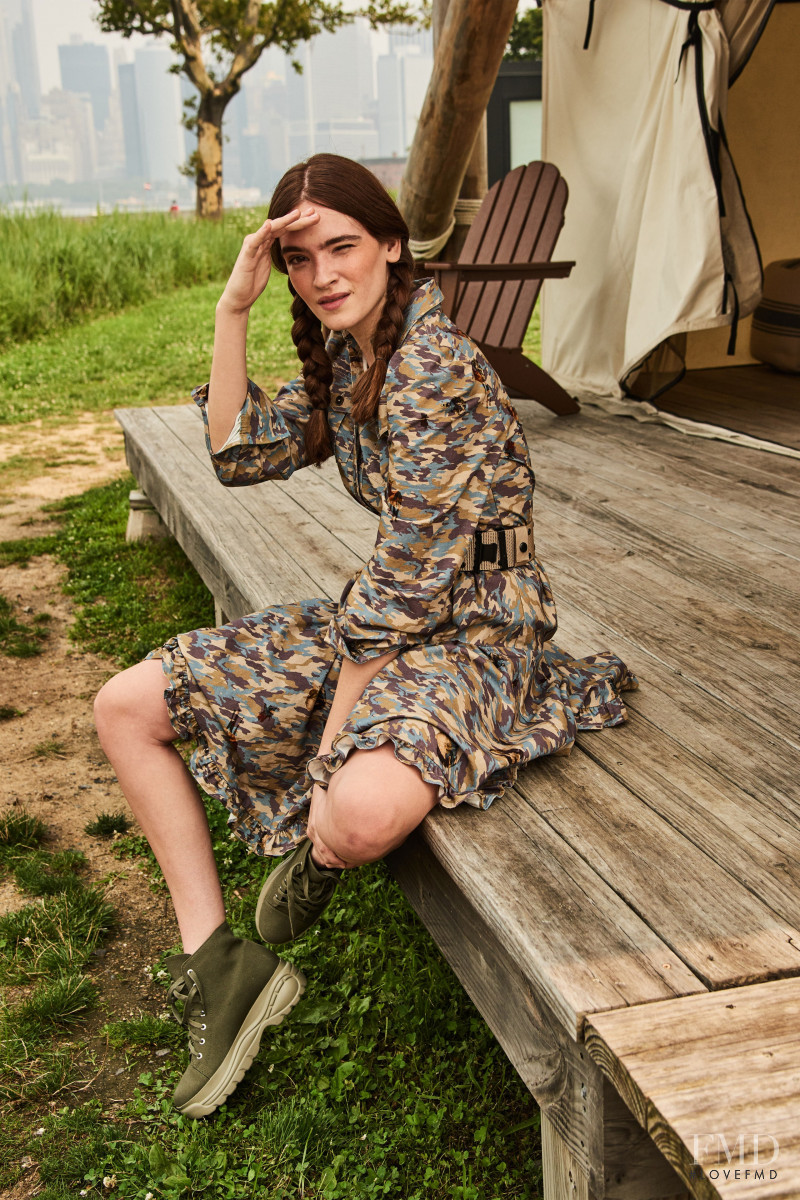 Nicole Miller lookbook for Resort 2022