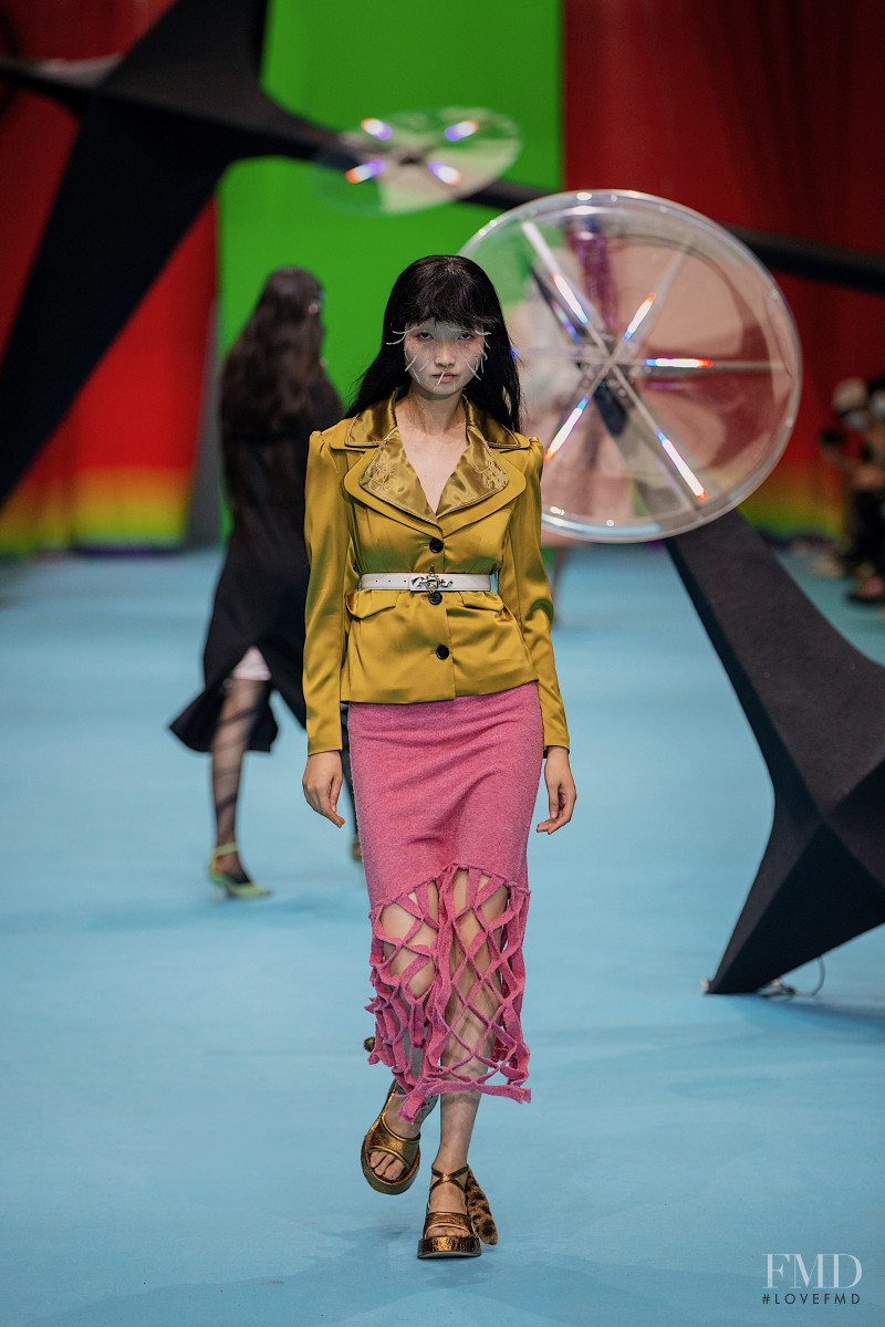 Louis Shengtao Chen fashion show for Spring/Summer 2022