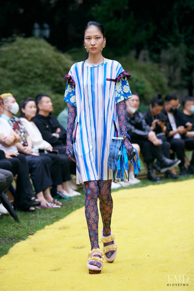 Shuting Qiu fashion show for Spring/Summer 2022