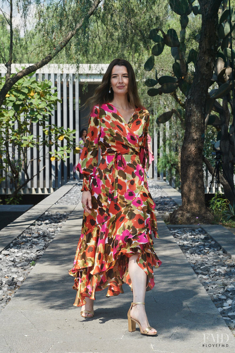 Lydia Lavin fashion show for Resort 2022